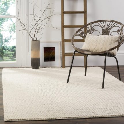 SAFAVIEH Area Rug 6x9 - Natura Collection - Ivory, Handmade Wool Blend, Textured Design, Ideal for Living Room, Bedroom, Dining Space (NAT620A)